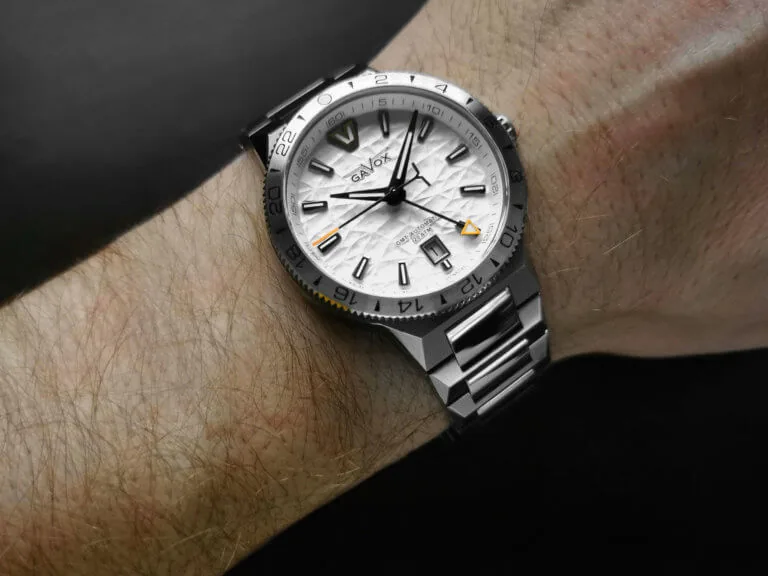 Gavox Longitude Pearl selected view