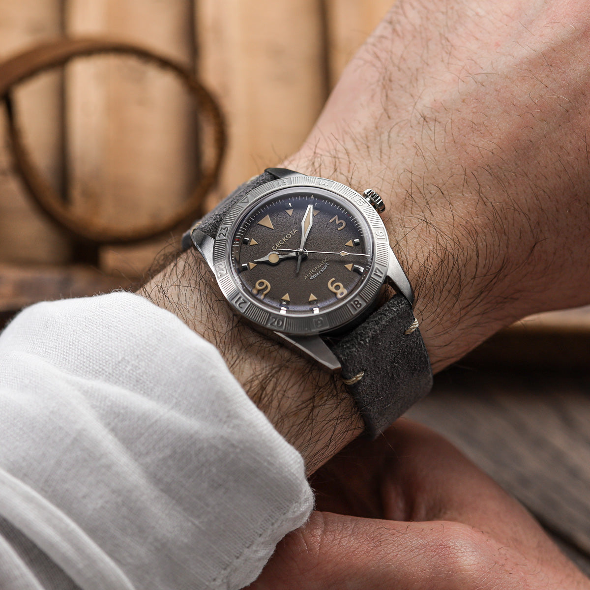 Airstream Frontier Watch Brown Textured Dial thumbnail 2