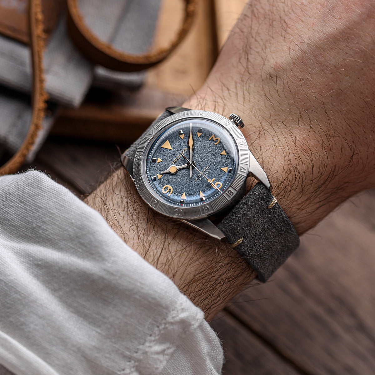 Airstream Frontier Watch Blue Textured Dial thumbnail 2