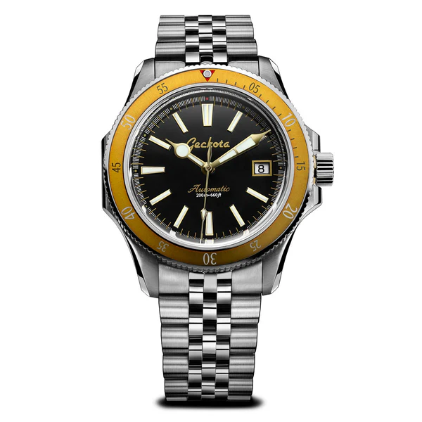 Sea-Hunter Dive Watch With Amber Bezel thumbnail 2