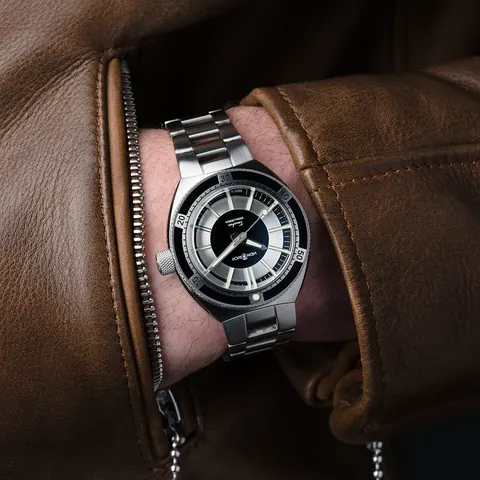 Taucher 2 - Black