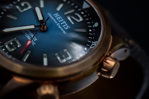 Bronze Okeanos Blue Ombre Dial LE thumbnail 3