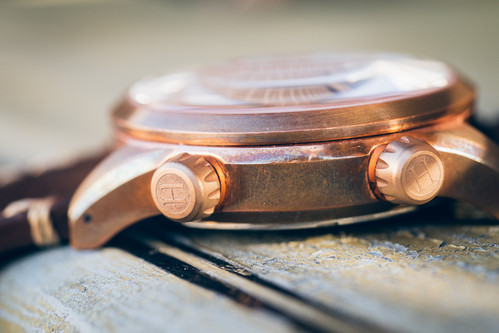 Bronze Okeanos Bronze Ombre Dial LE thumbnail 3