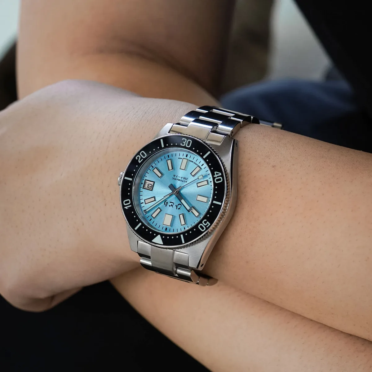 Meguro GMT selected view