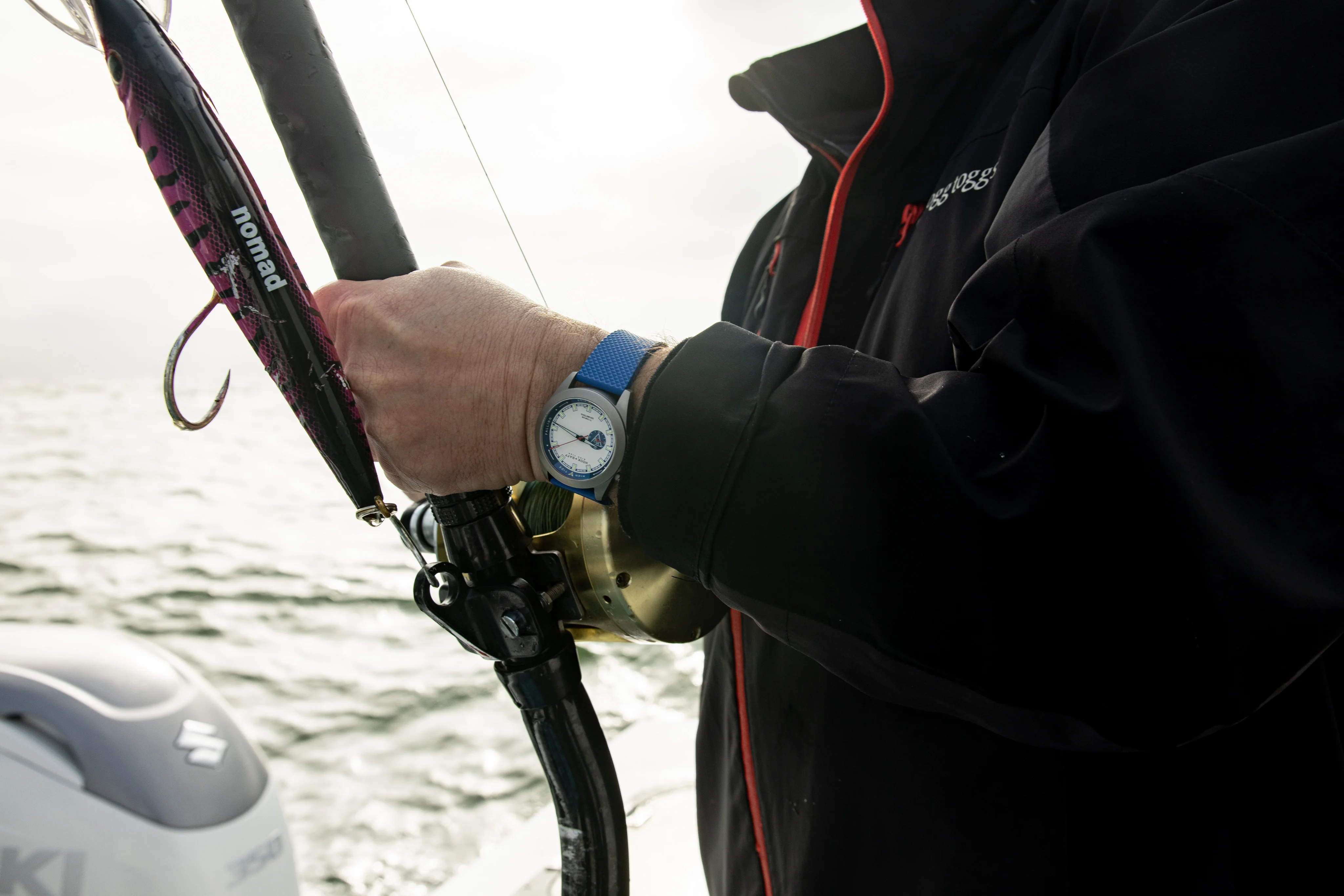 King Tide Watch - White and Blue Dial thumbnail 3