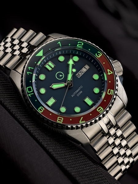 Islander 43mm Automatic Dual-Time Watch with Solid-Link Bracelet, AR Sapphire Crystal, and Luminous Sapphire Bezel Insert #ISL-50 thumbnail 4