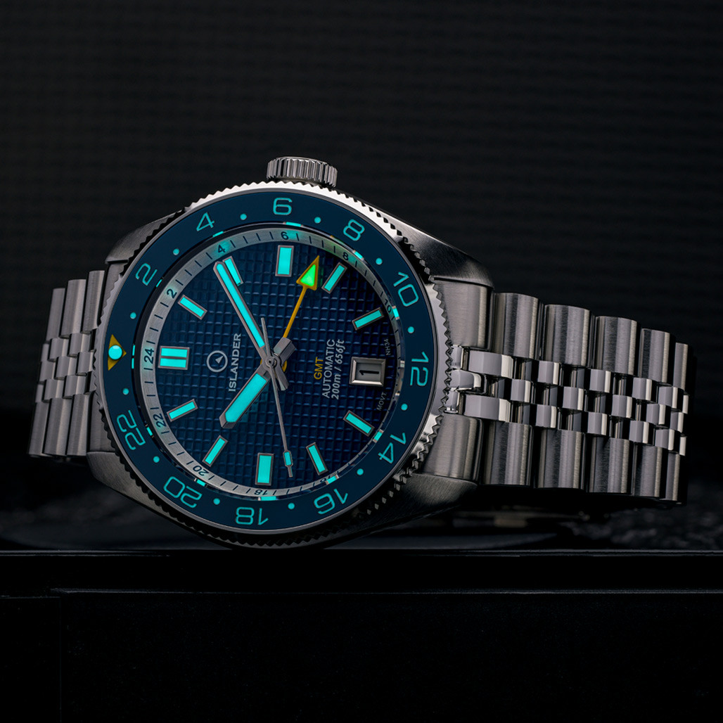 Islander Automatic GMT Dive Watch with Blue Waffle Dial #ISL-214 thumbnail 4
