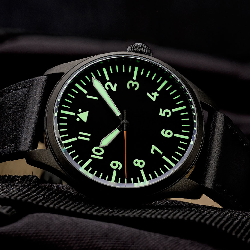 Islander Black DLC Aviator Automatic Watch with Leather Strap and an Anti-Reflective Sapphire Crystal #ISL-46 thumbnail 3