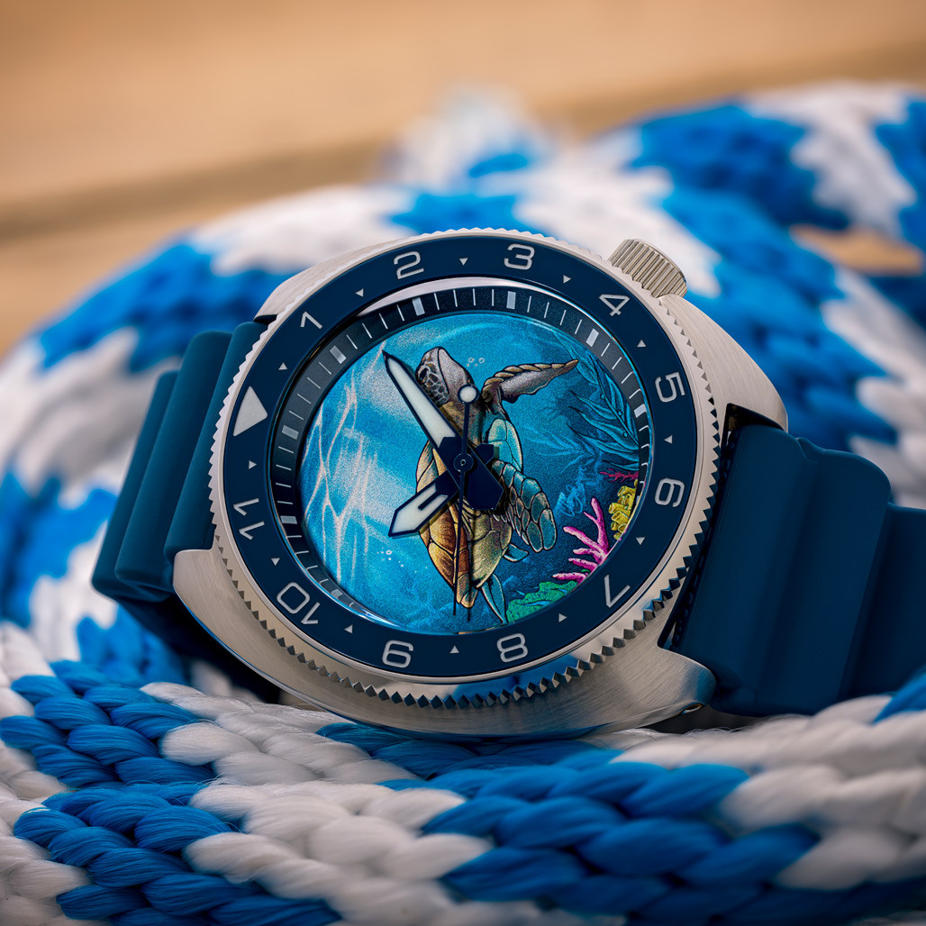 Islander Automatic Turtle Dive Watch with Blue Dial #ISL-301 thumbnail 2