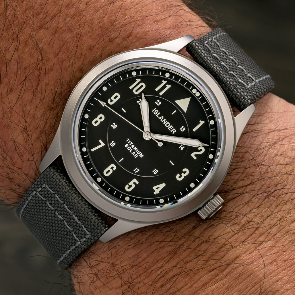 Islander Babylon HV1000 Titanium Solar Field Watch with Charcoal Dial #ISL-336 thumbnail 3