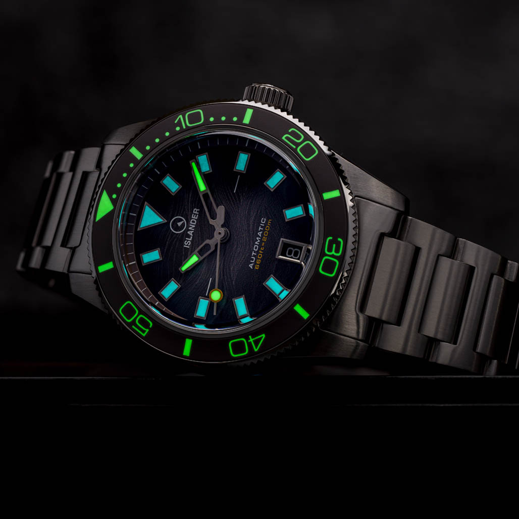 Islander Bayport Automatic Dive Watch with Warm Grey Wave Dial #ISL-314 thumbnail 3
