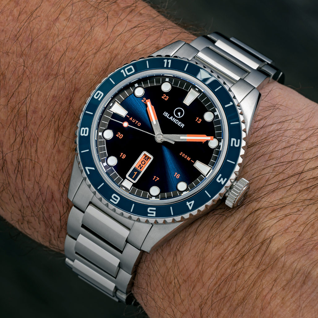 Islander Greenport 39mm Dive Watch with Sunburst Blue Dial #ISL-252 thumbnail 3