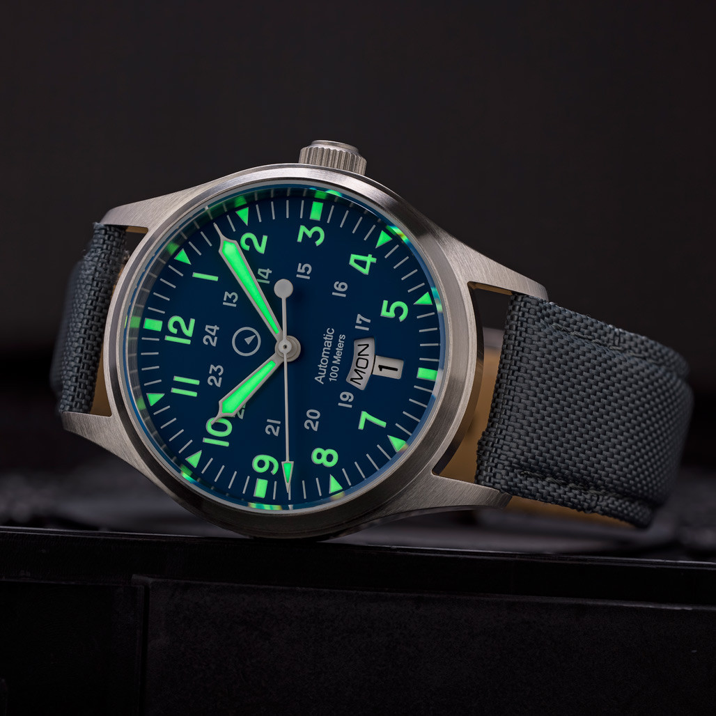 Islander Mitchel "DAY-T" Automatic Field Watch with Blue Dial and Day-Date Display #ISL-194 thumbnail 4