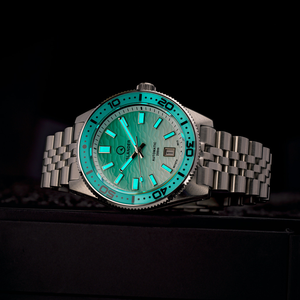 Islander Northport Hi-Beat Automatic Dive Watch with Seafoam Green and White Ripple Dial #ISL-155 thumbnail 4