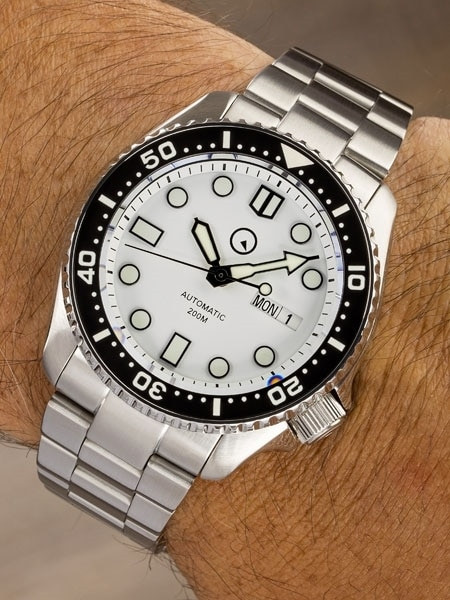 Islander White Dial Automatic Dive Watch with Solid-Link Bracelet, AR Sapphire Crystal, and Luminous Ceramic Bezel Insert #ISL-35 thumbnail 2