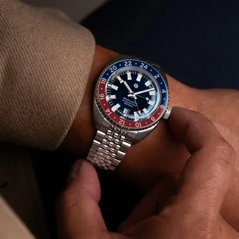Strat-o-timer GMT: Americana (Pre-Owned:EXCELLENT)