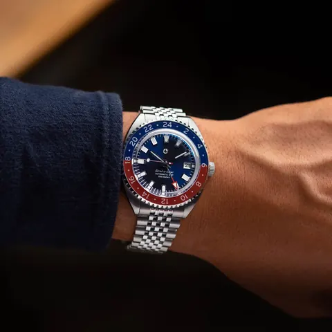 Strat-o-timer GMT: Americana (Pre-Owned:FAIR)