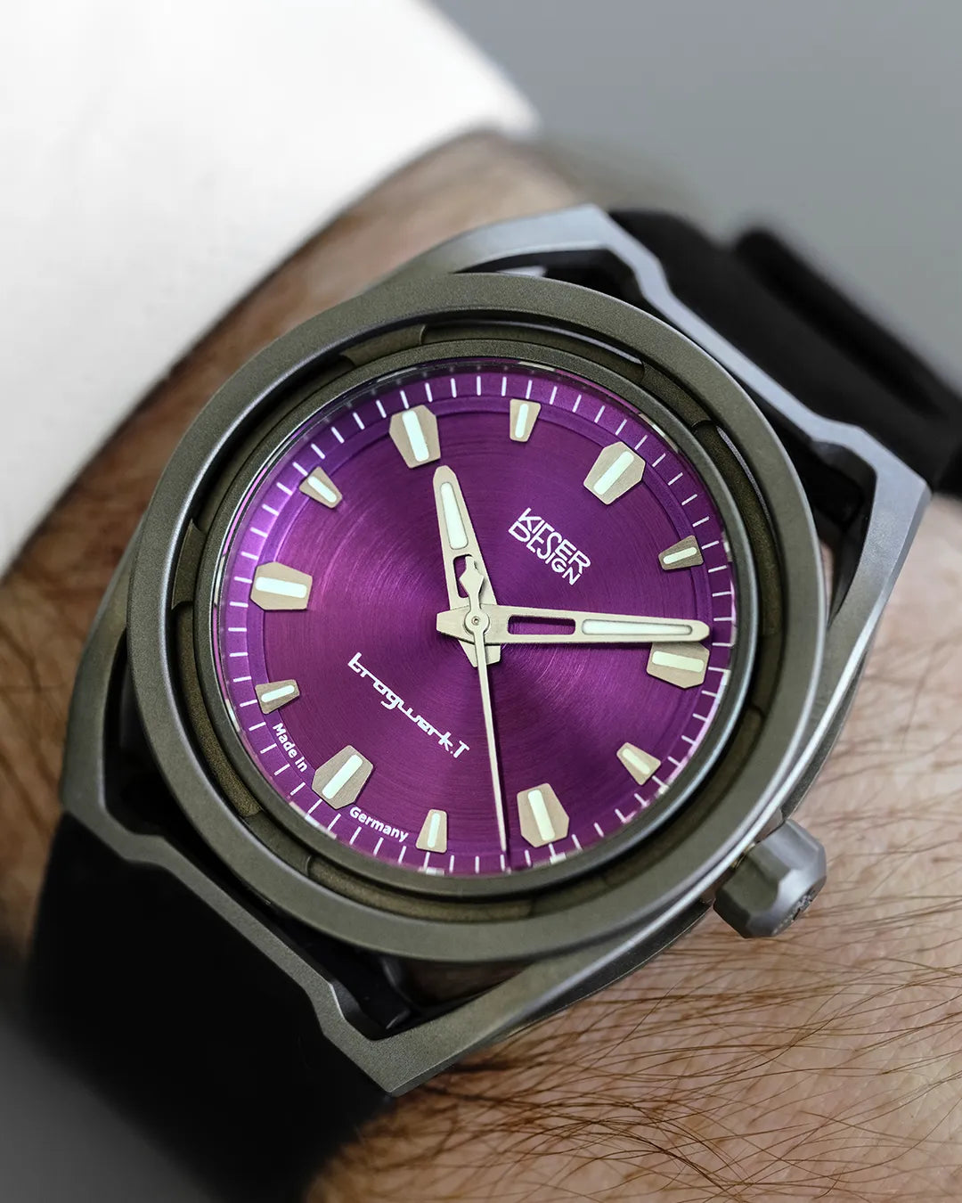 Signature Edition I Purple thumbnail 3