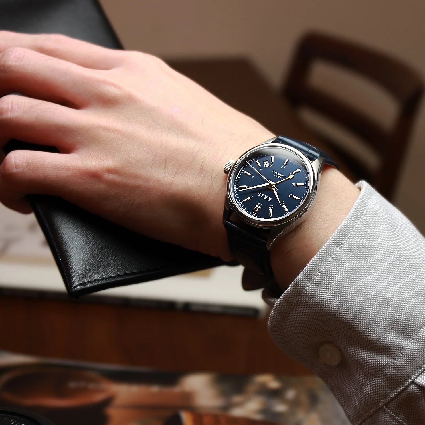 KNIS Classic GMT Automatic Deep Blue / Blue Leather Strap (KN008-BLBLLE) thumbnail 2