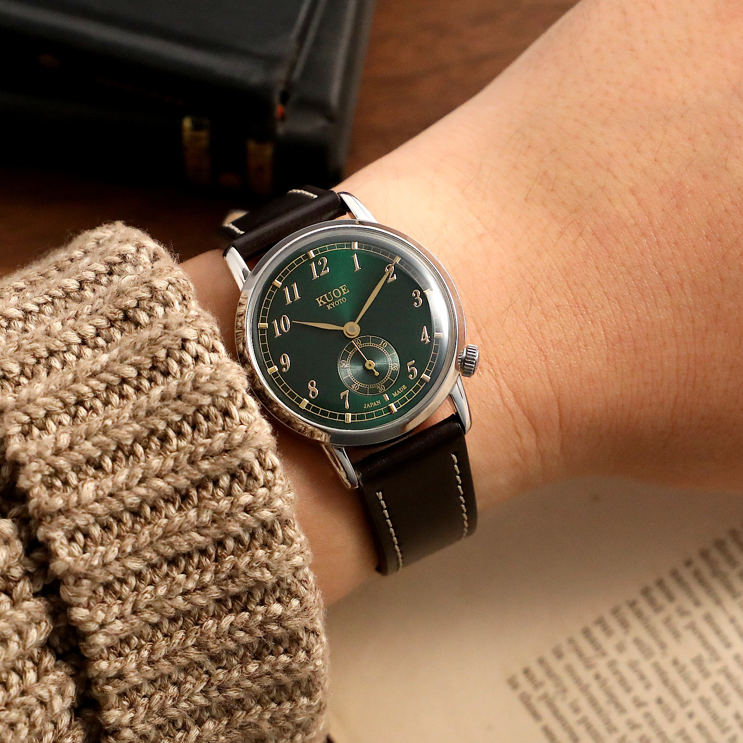OLD SMITH 90-007 Automatic Green Sunray Dial thumbnail 4