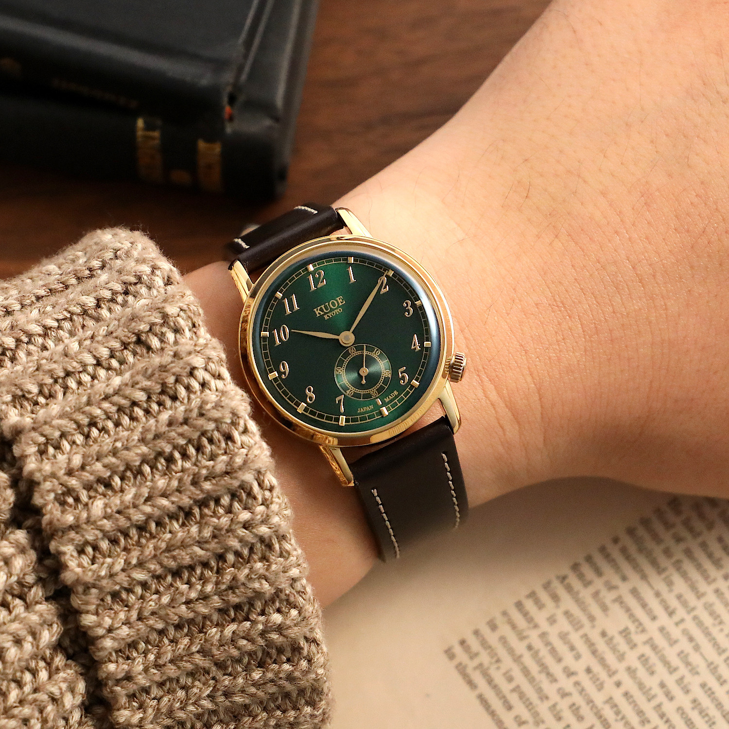 OLD SMITH 90-007 Automatic Green Sunray Dial thumbnail 4