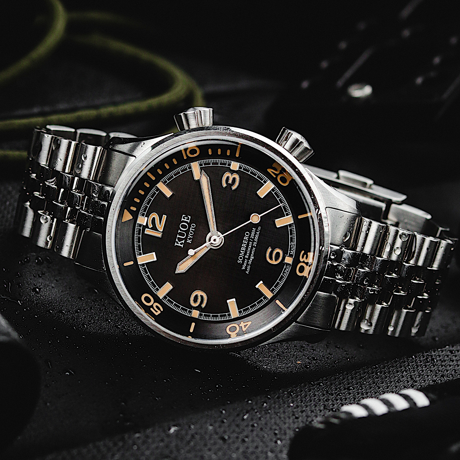 SOMBRERO 90-011, Black Linen Textured Dial, 20 BAR Water Resistant thumbnail 4