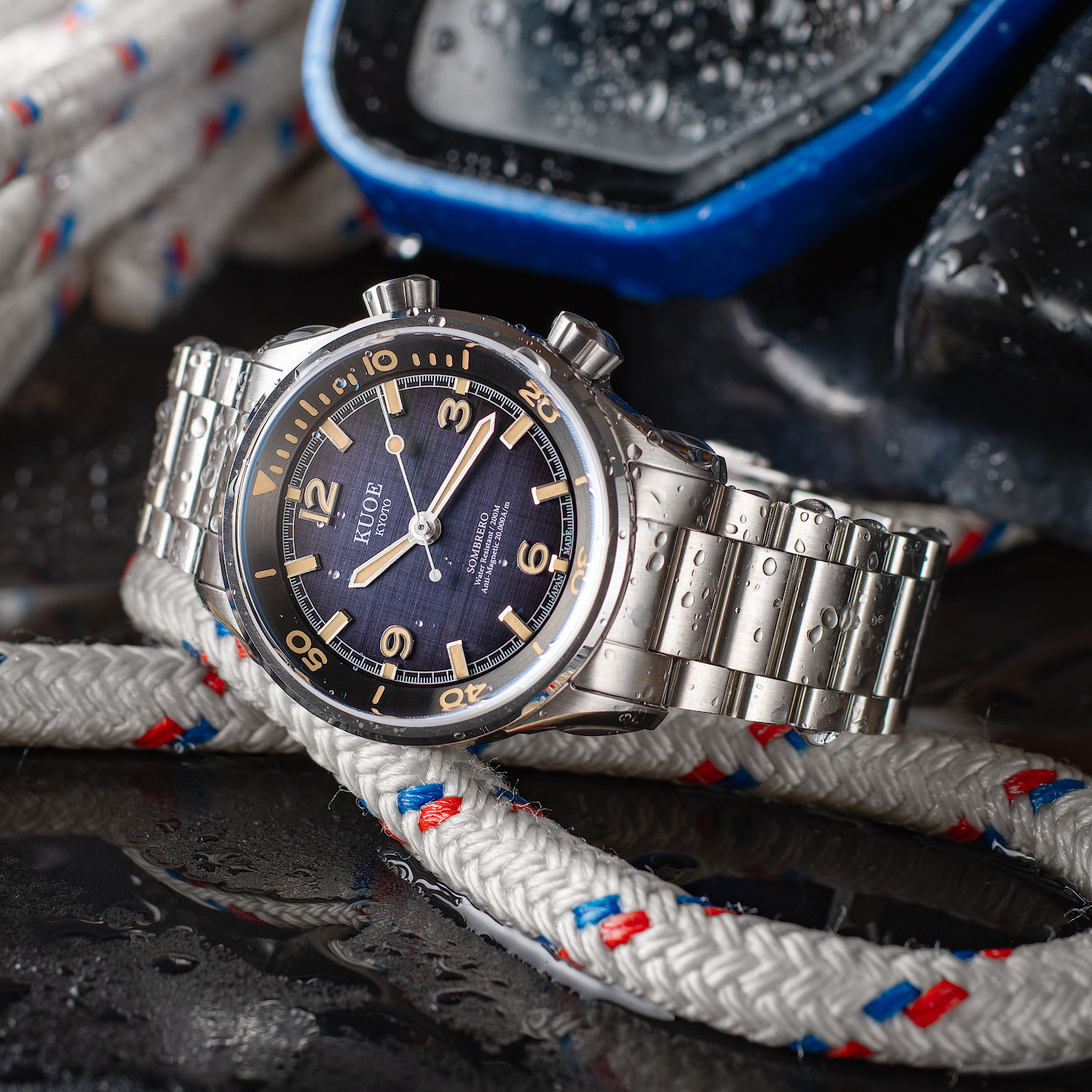 SOMBRERO 90-011, Gradient Navy, Linen Textured Dial, 20 BAR Water Resistant thumbnail 4