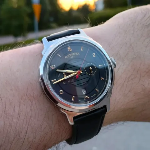 RAE-3 black wristwatch