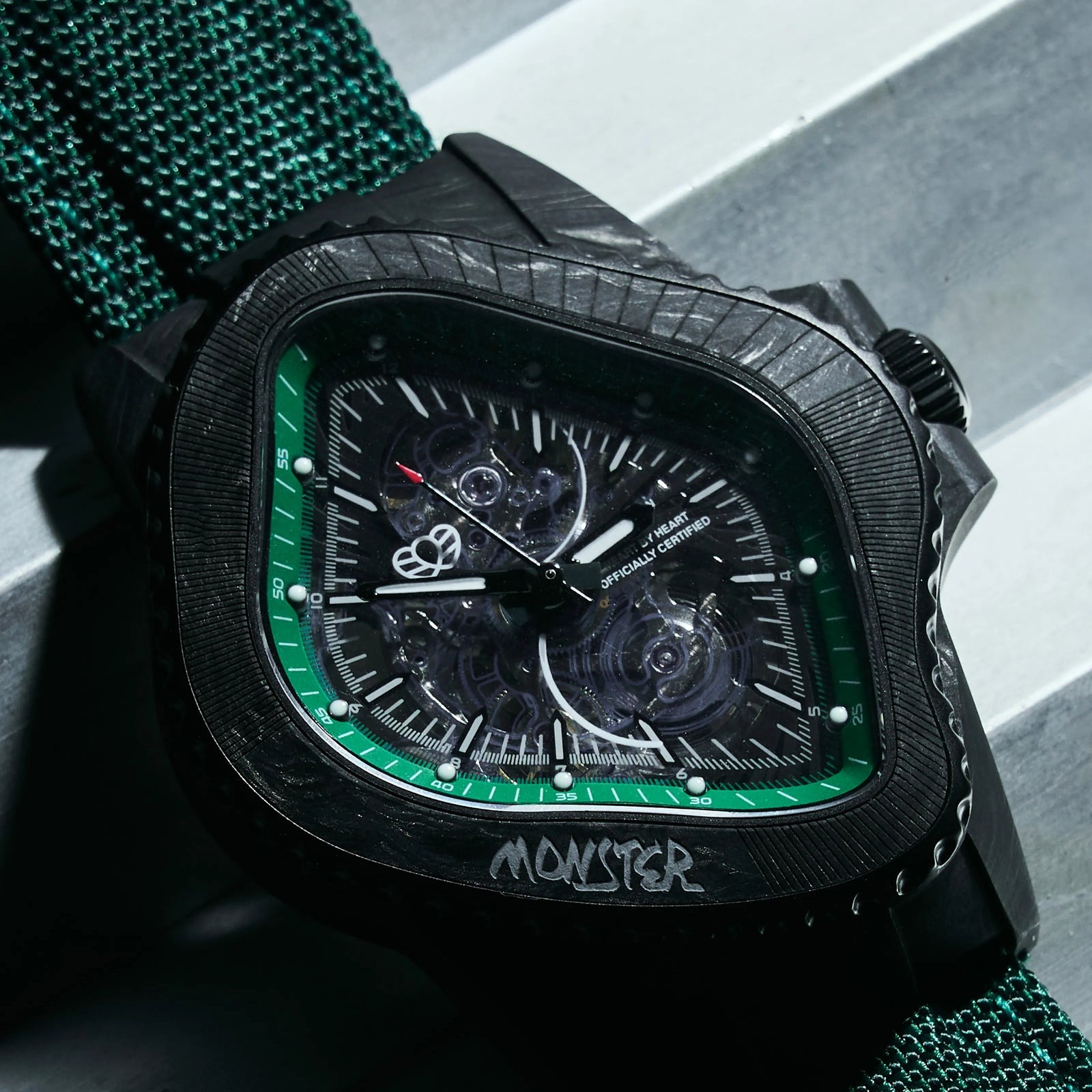 LAARVEE WATCH PEA005-CFRPBLK/GRN thumbnail 6