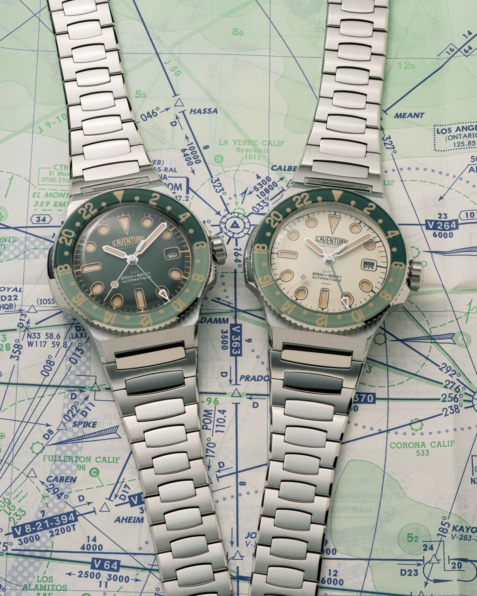 LAVENTURE Transatlantique GMT STEEL / CREAM selected view