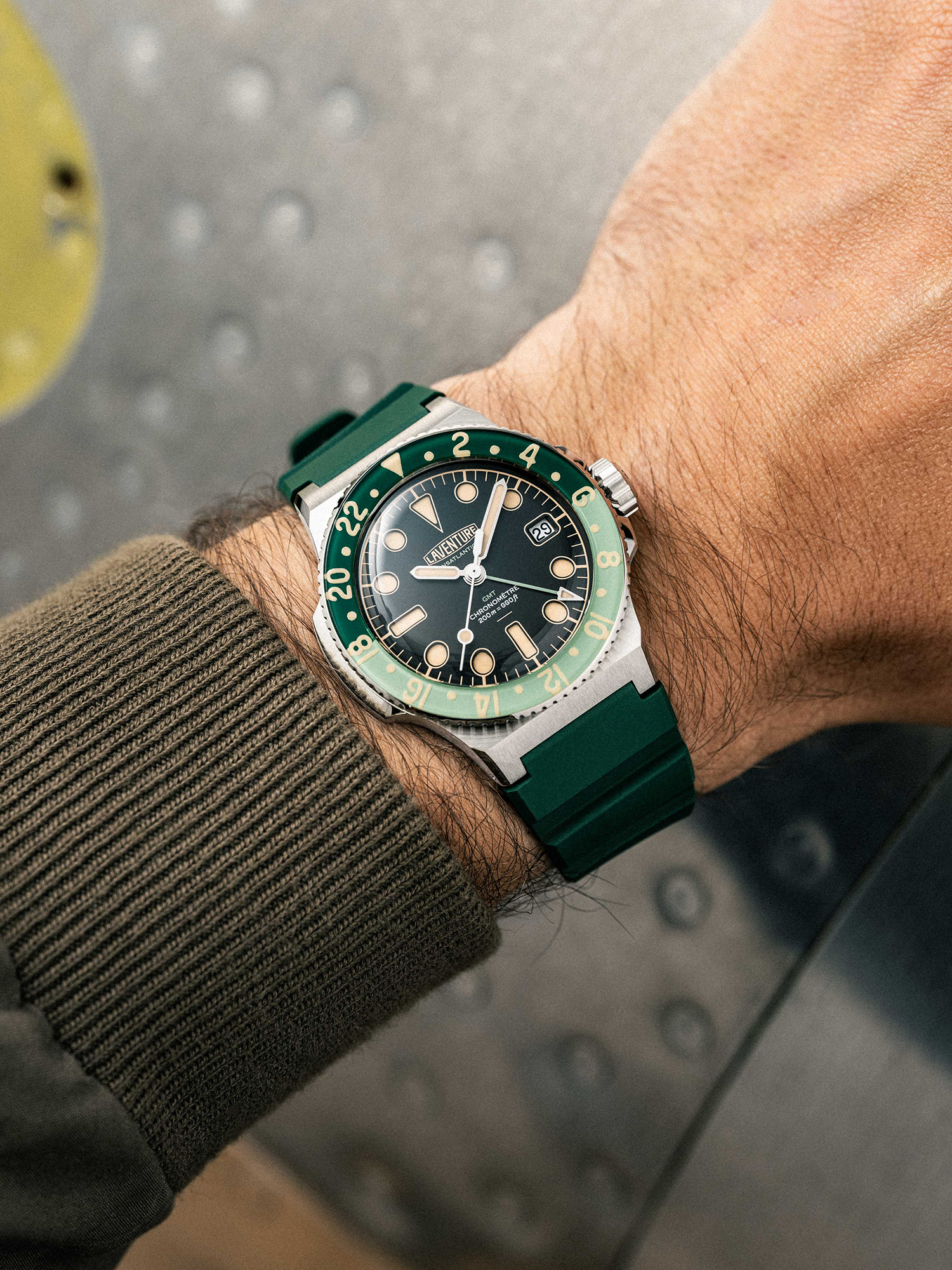 LAVENTURE TRANSATLANTIQUE II GMT STEEL / BLACK thumbnail 4