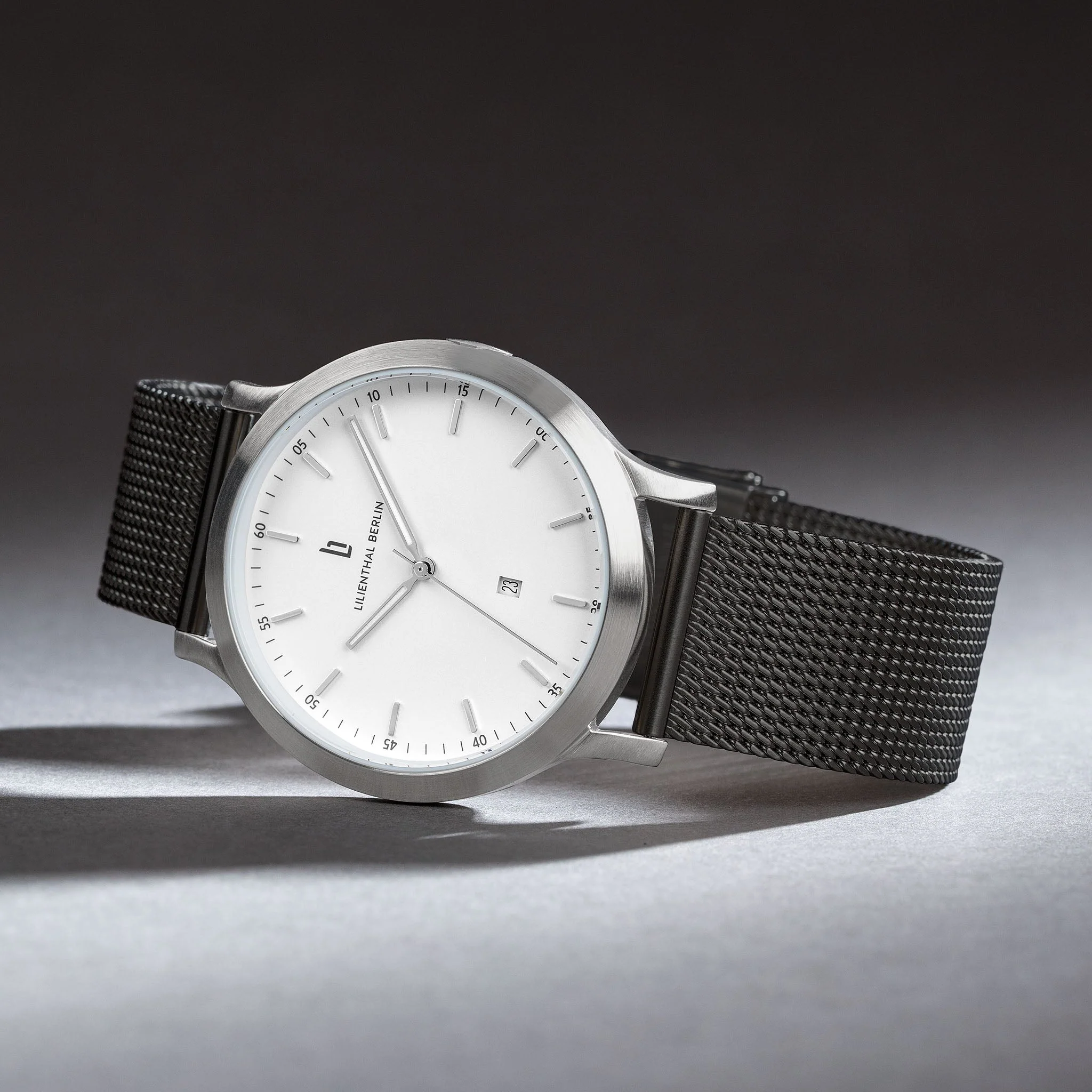 Huxley – Silver White (H01-103-B023CB) thumbnail 3