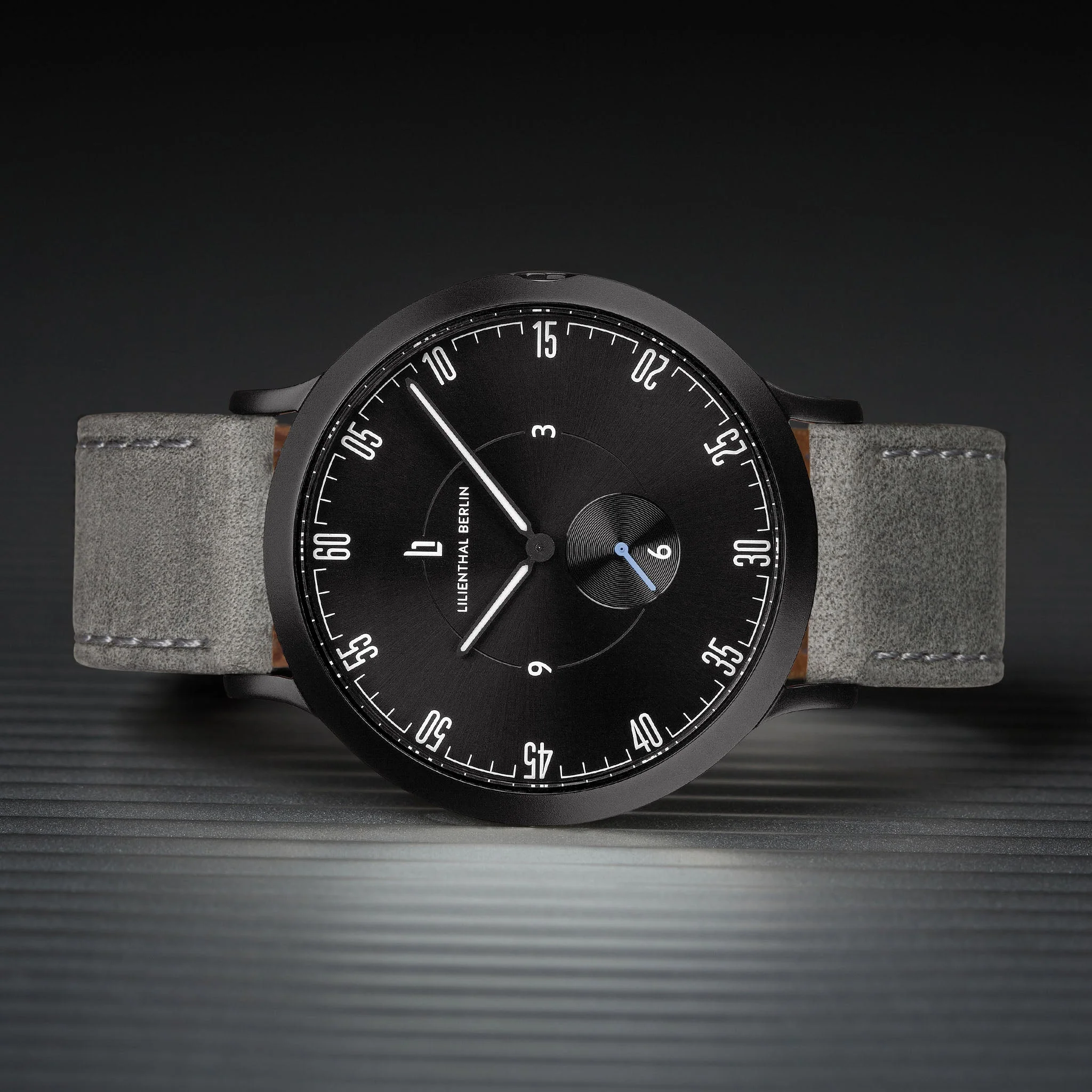 Lilienthal 1 – All Black (L01-107-B009C) thumbnail 2