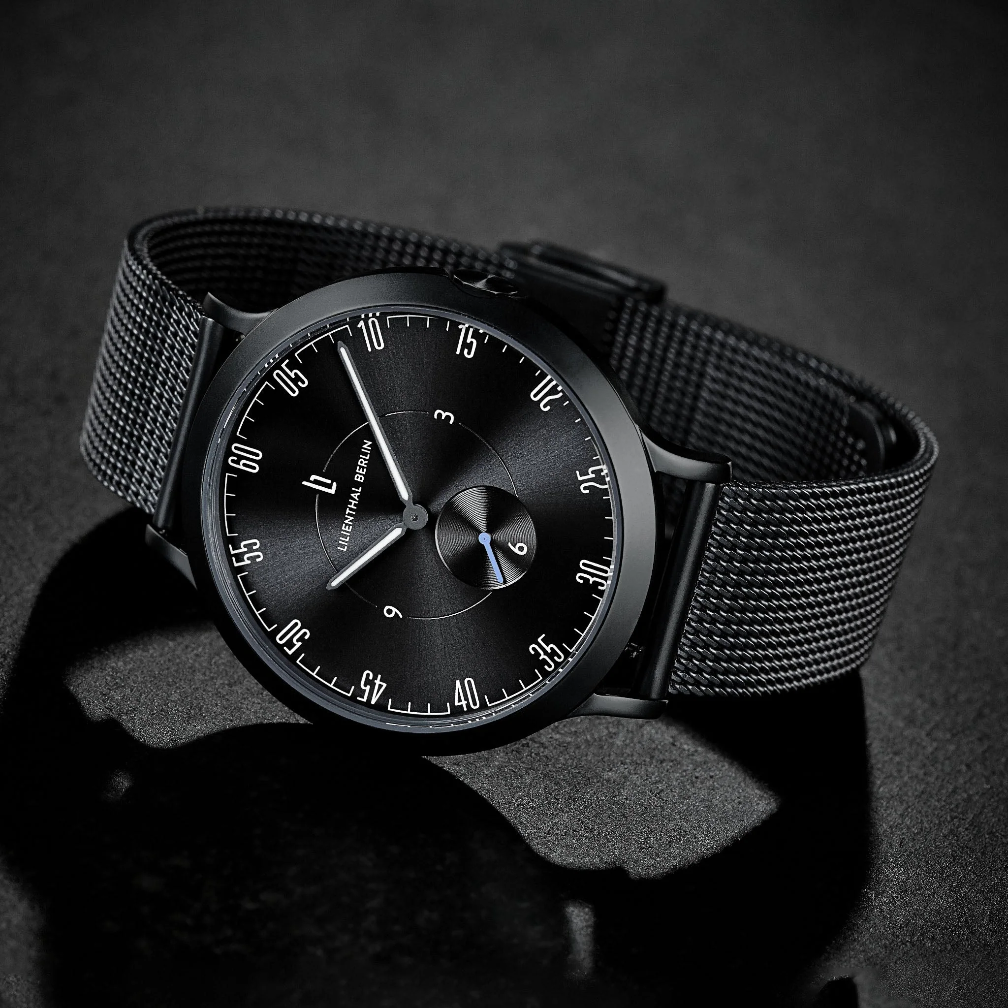 Lilienthal 1 – All Black (L01-107-B023C) thumbnail 2