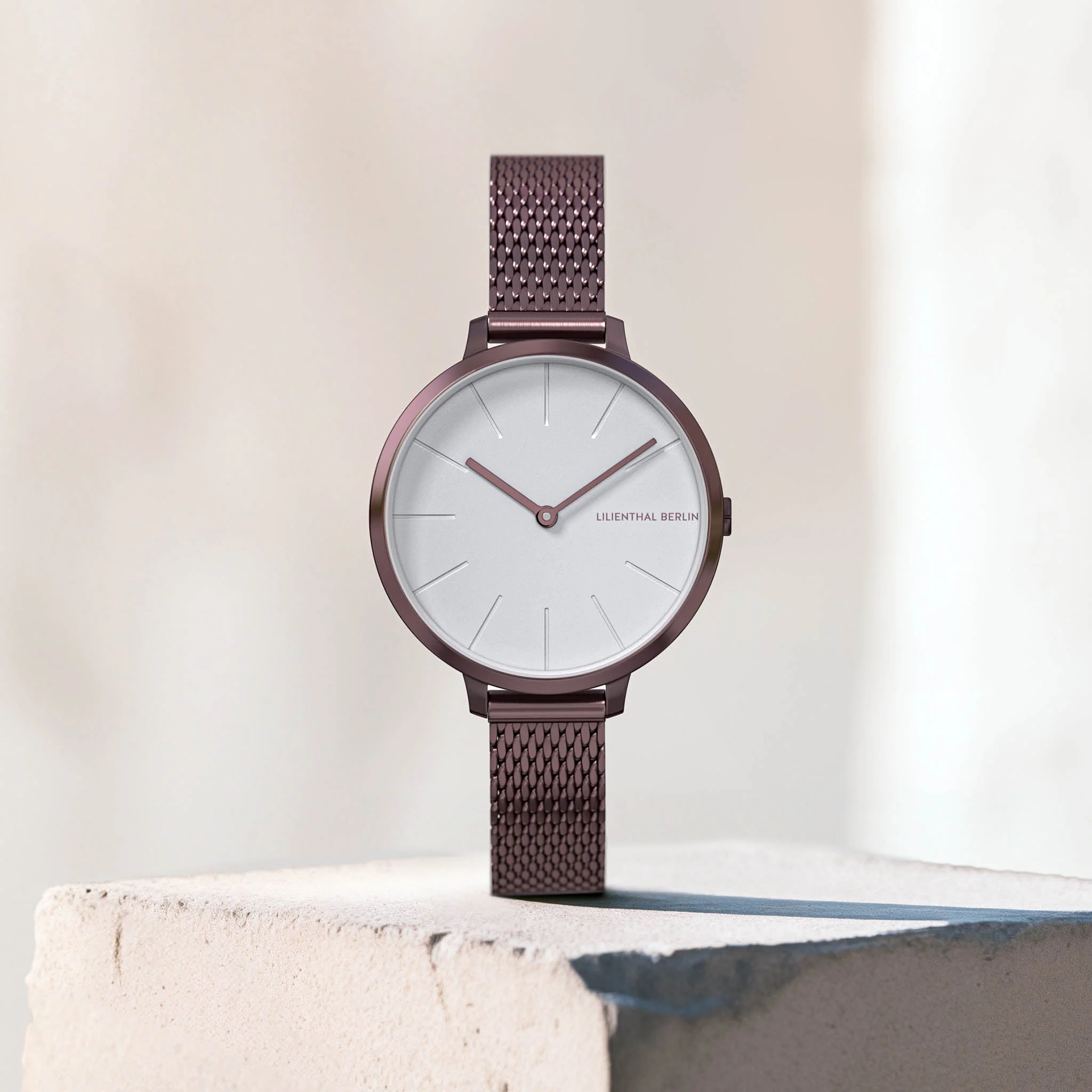 Rosalux – Burgundy White (R01-016-XSB023MB) thumbnail 3