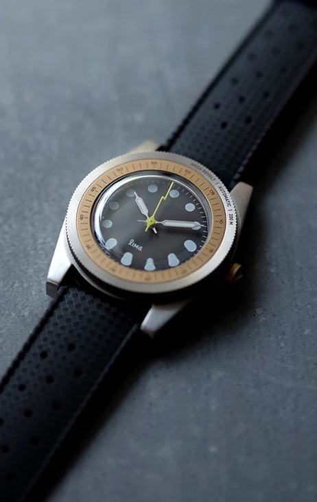 GOLD BEZEL FOR MECA REVOLT thumbnail 2