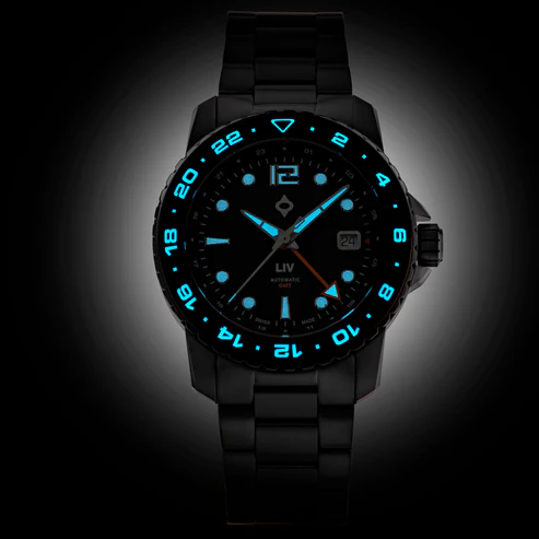 Trekker GMT Day/Night Ceramic // Shadow Black thumbnail 2