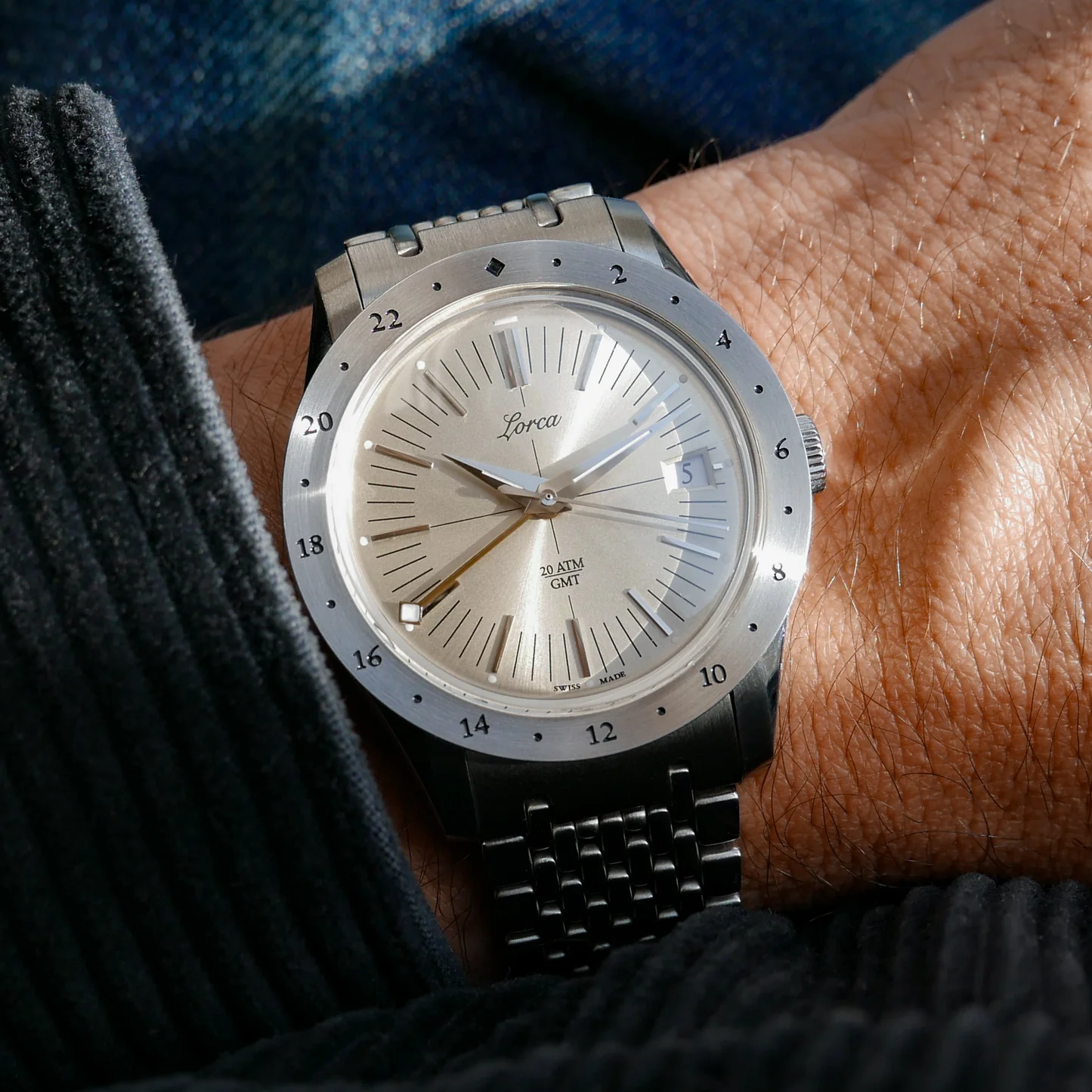 MODEL No.1 GMT thumbnail 2