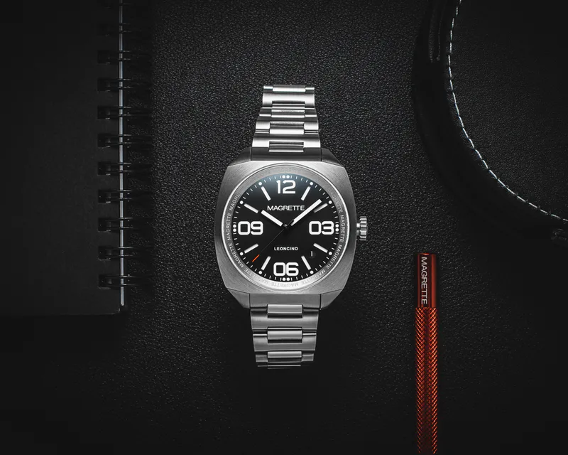 Leoncino 40mm Edition - Brushed Steel w/ Black Dial