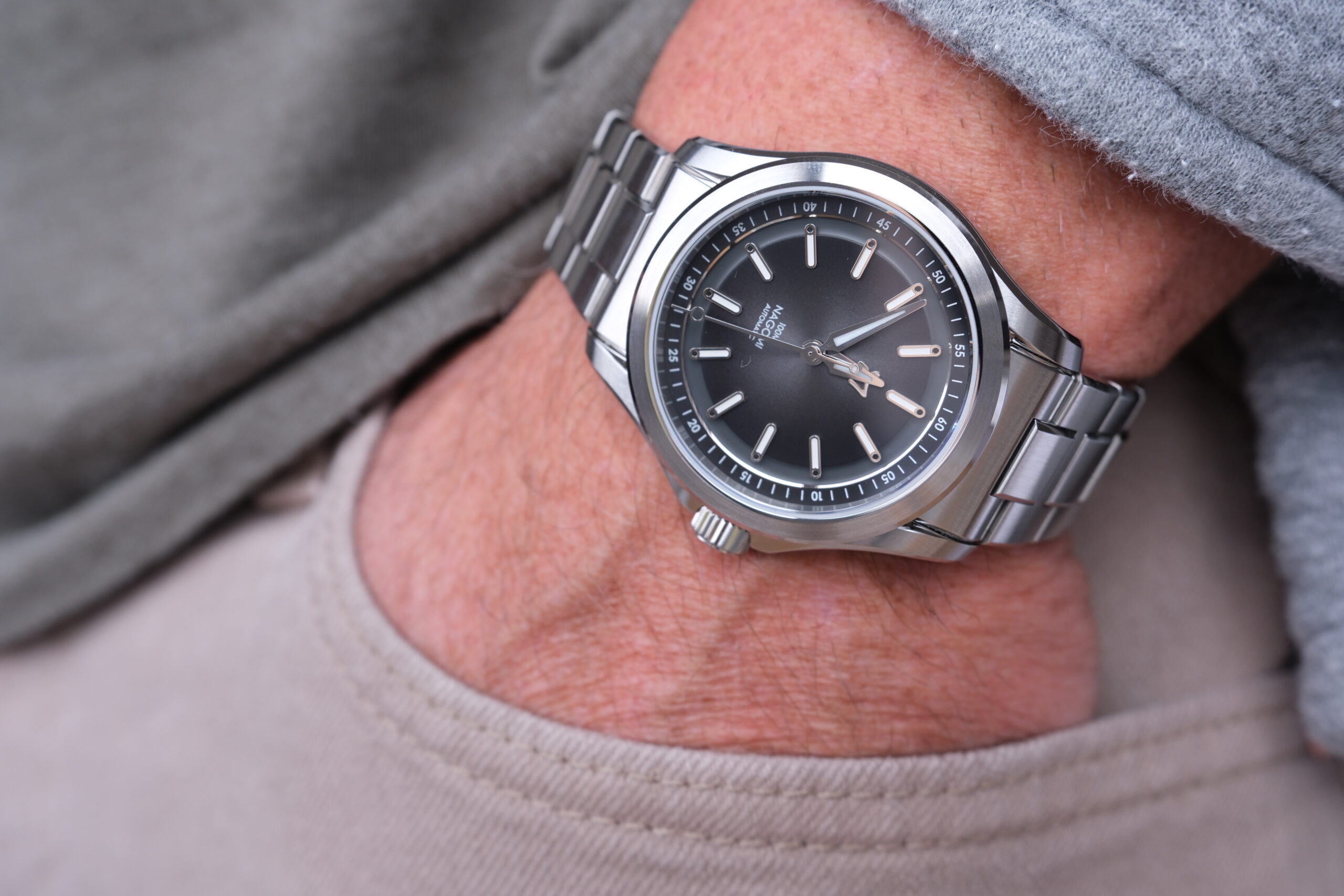 Nagomi Black/Gray Dial – 39MM – Pre-Order Special thumbnail 3
