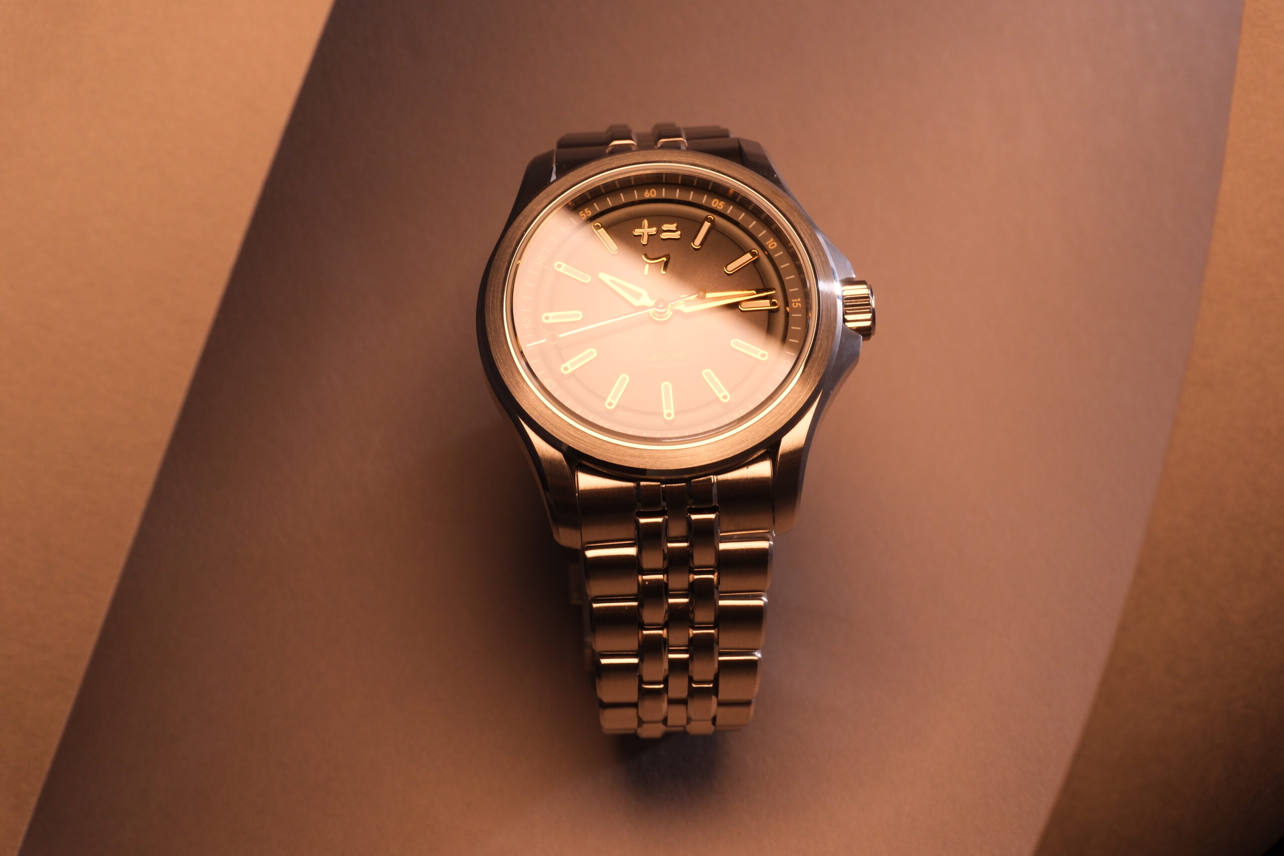 Nagomi – LIMITED EDITION – Black/Gray/Gold – 39MM – Pre-Order Special – 28 Pieces Only Worldwide thumbnail 2