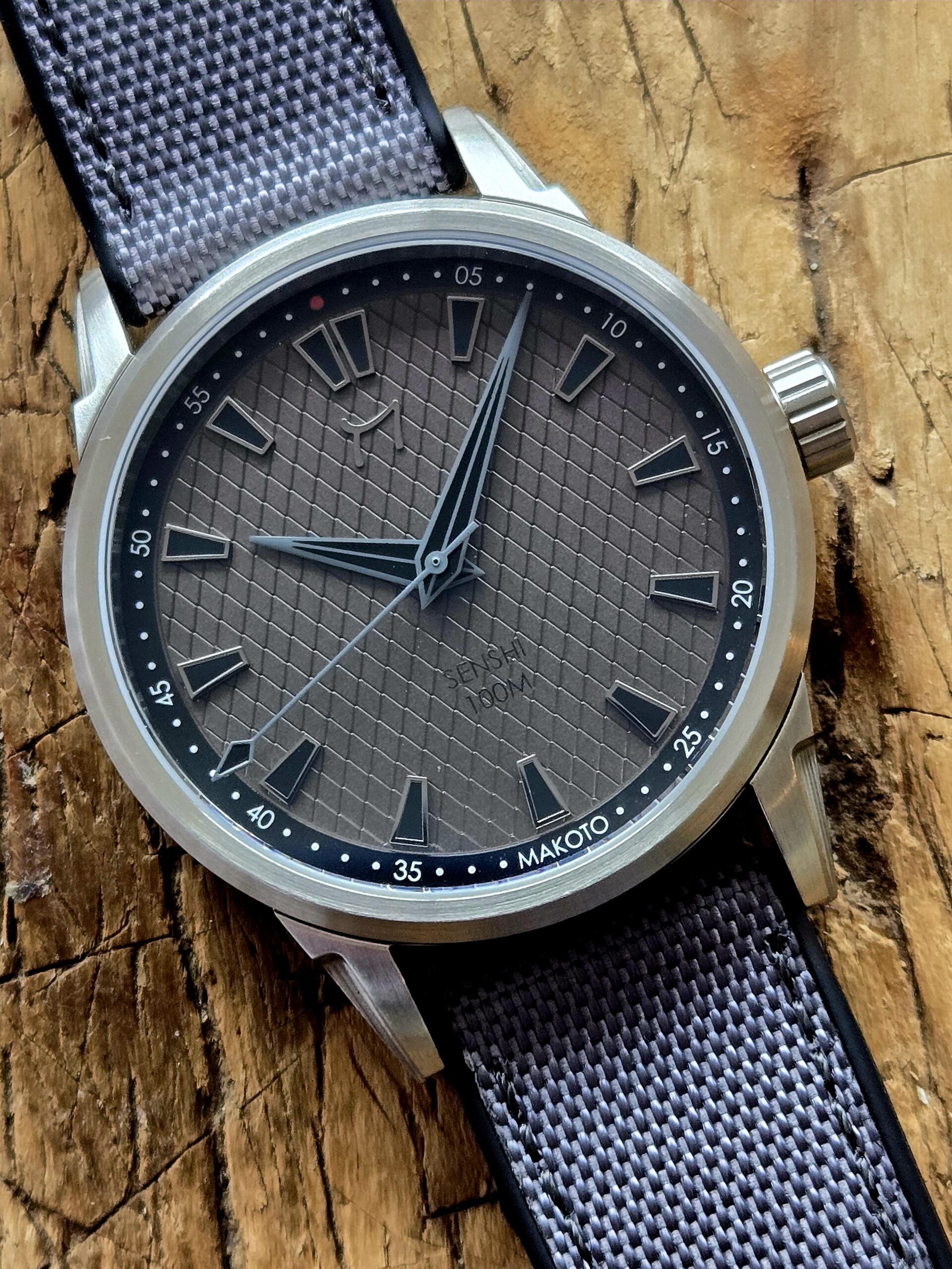 Senshi – 39MM – VH31 Seiko Meca Quartz – IN STOCK thumbnail 3