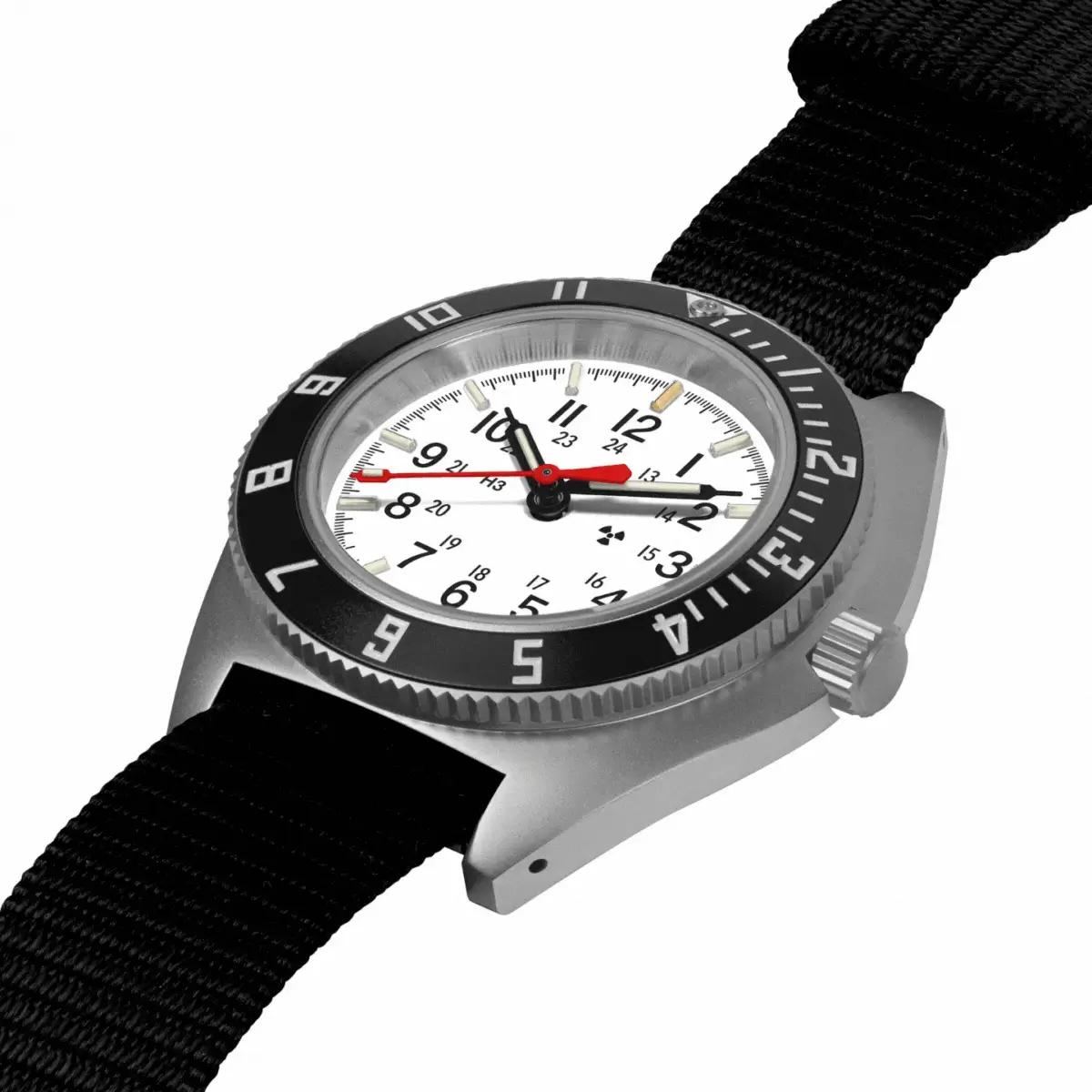 41mm Arctic Steel Navigator Automatic (Arctic SSNAV Auto) on Ballistic Nylon thumbnail 4