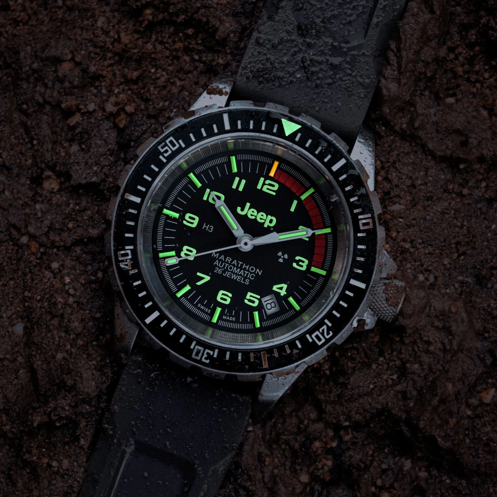 41mm Jeep® Rubicon GSAR® (Diver's Automatic) thumbnail 2