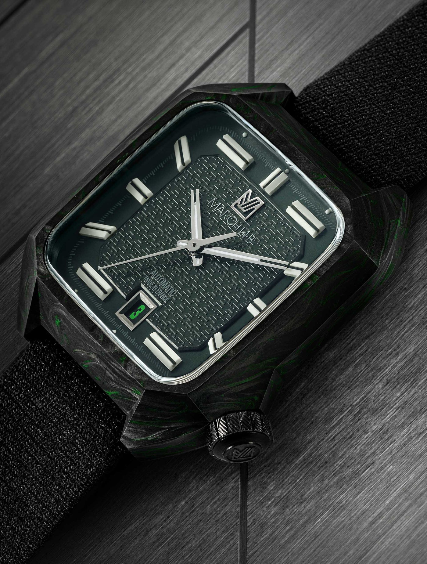 AM2 AUTOMATIC "NYCTALOPE" CARBON - Millesime March 2026 thumbnail 3