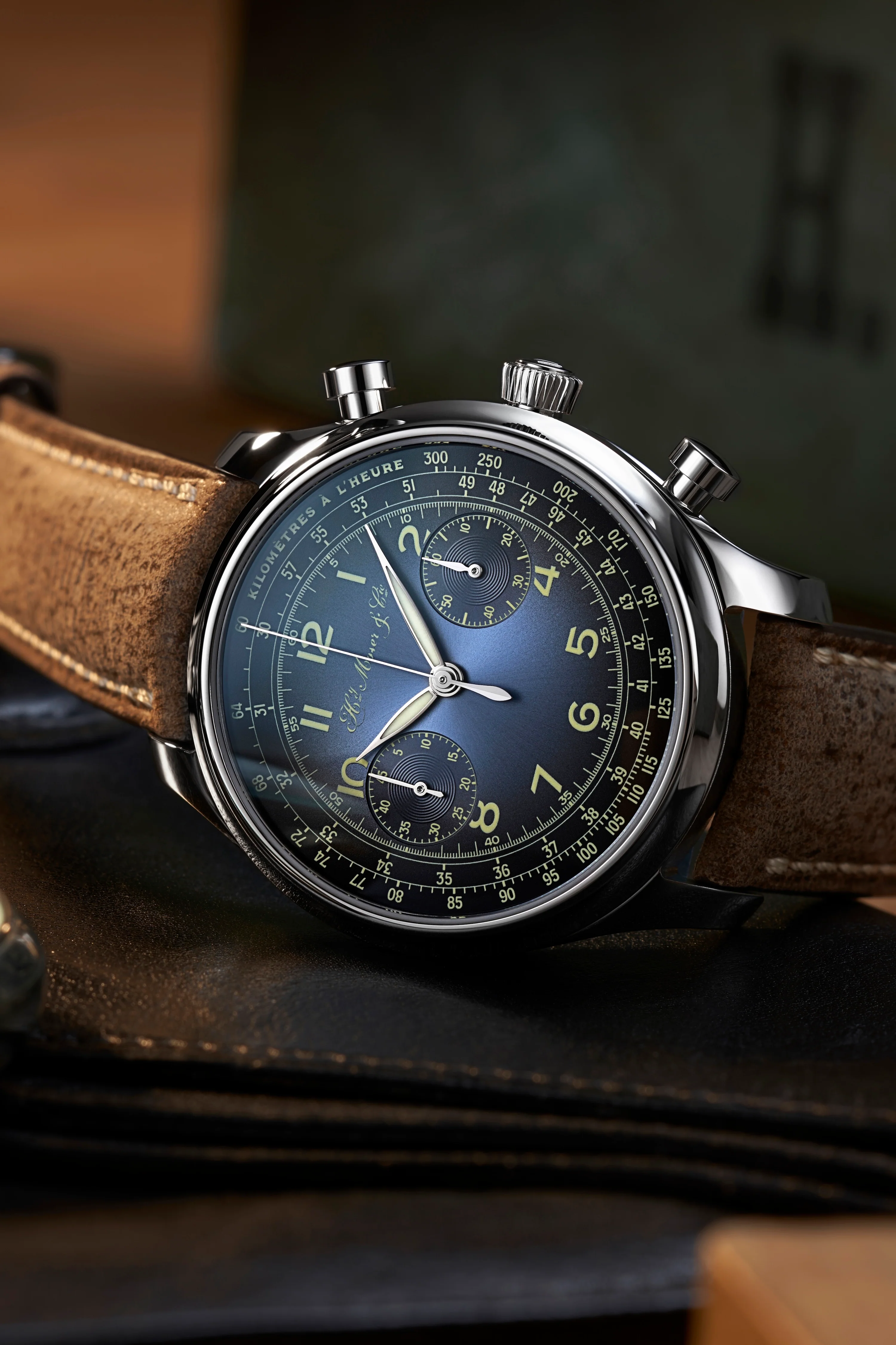H. Moser & Cie. x Massena LAB Endeavour Chronograph thumbnail 2