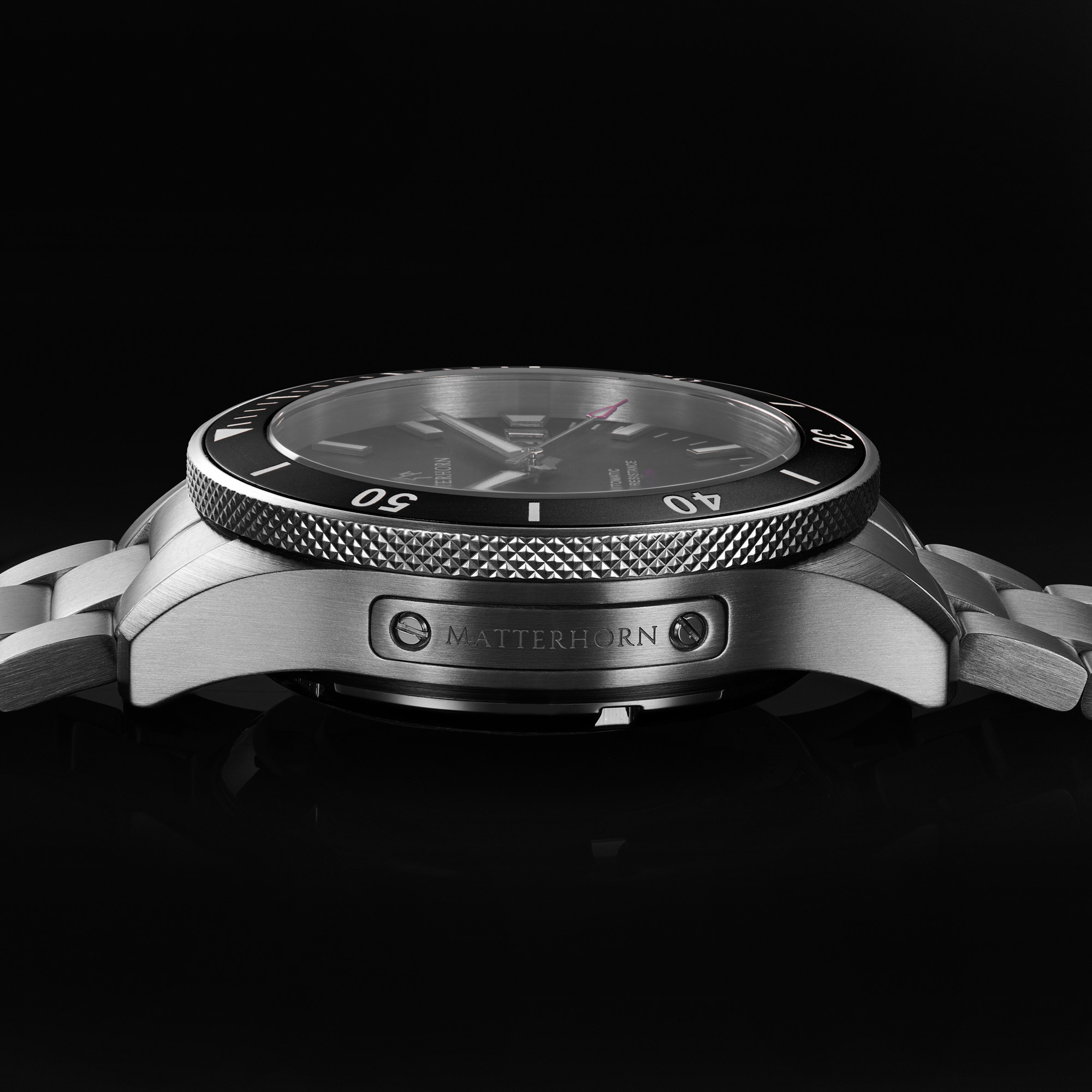 DiveMaster 300 - Volcanic Black thumbnail 4