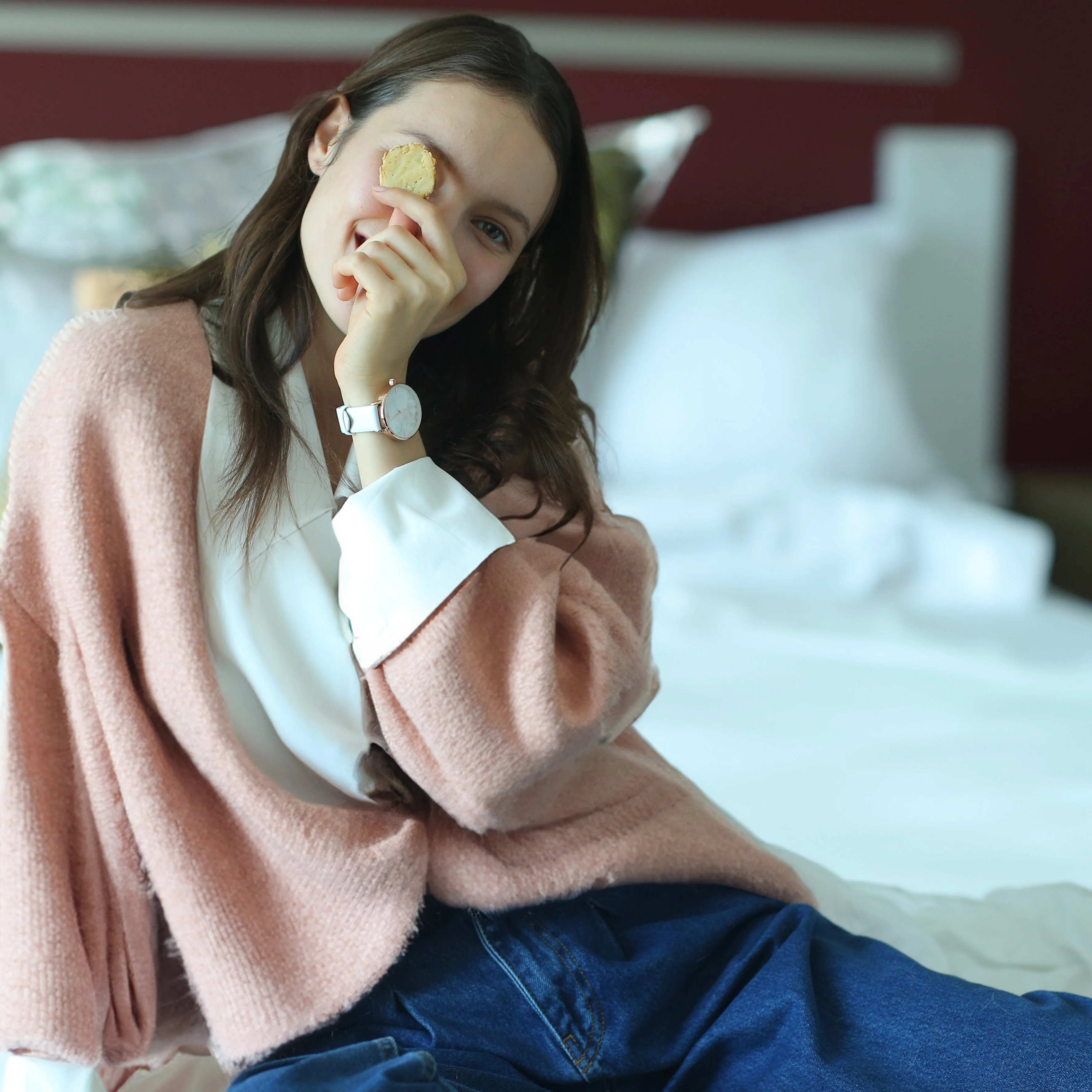 Ella - White thumbnail 4
