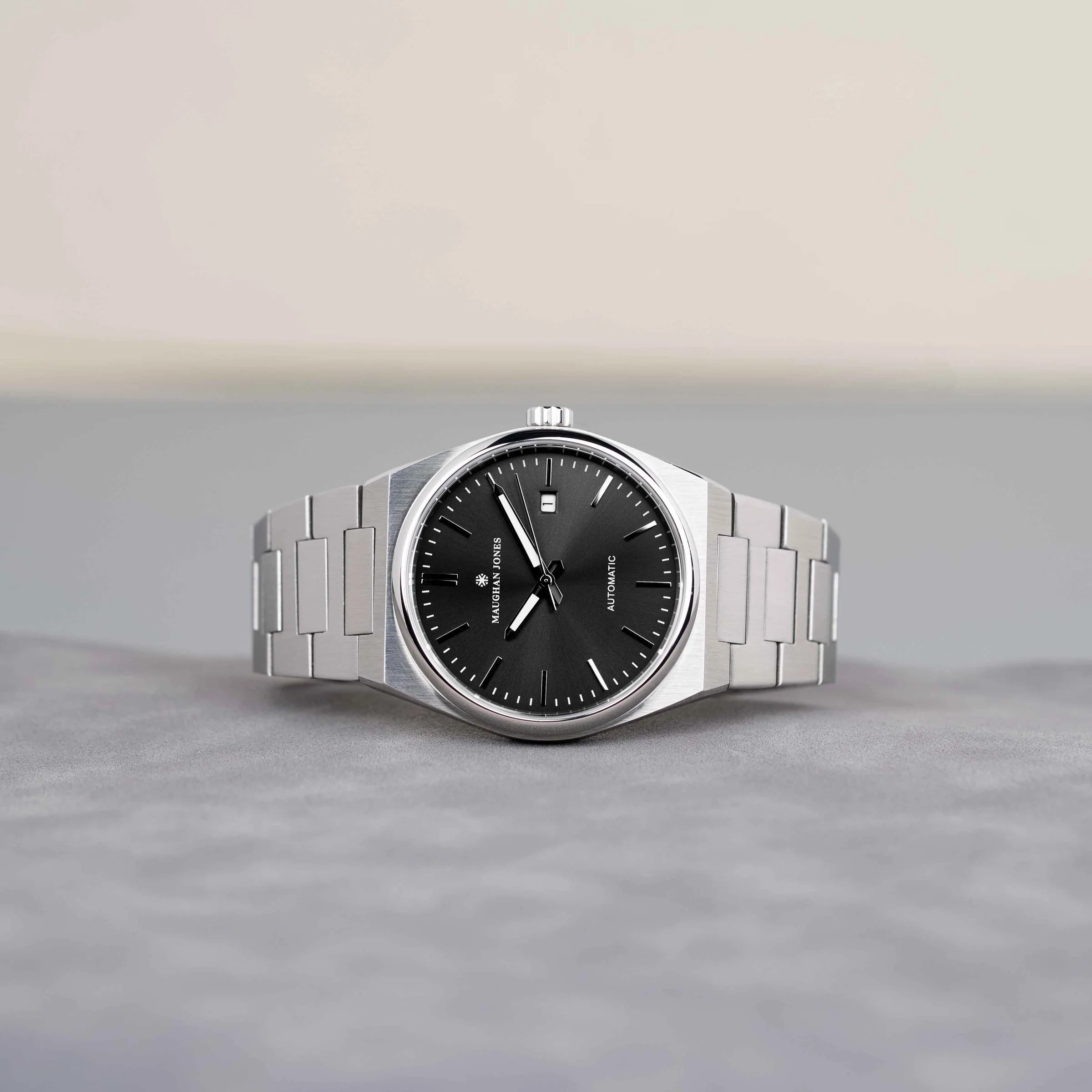 Momentum Auto - Black thumbnail 2