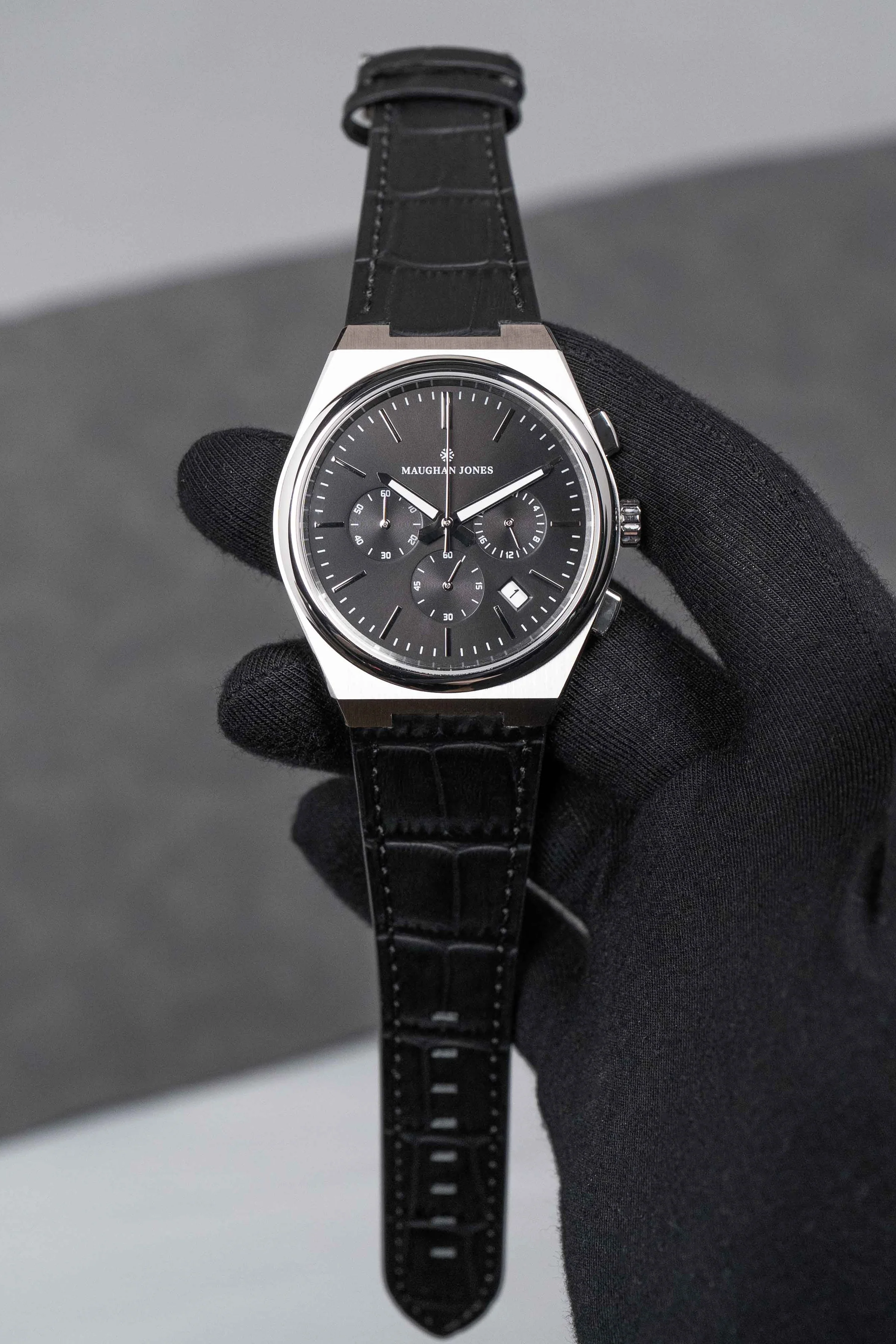Momentum Chrono - Black thumbnail 2
